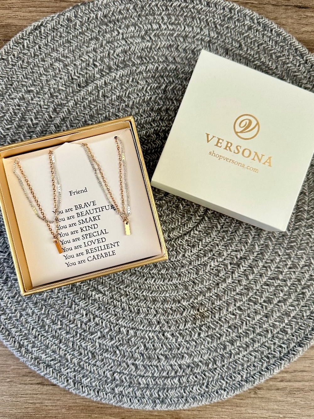 Versona Friendship Necklace Set